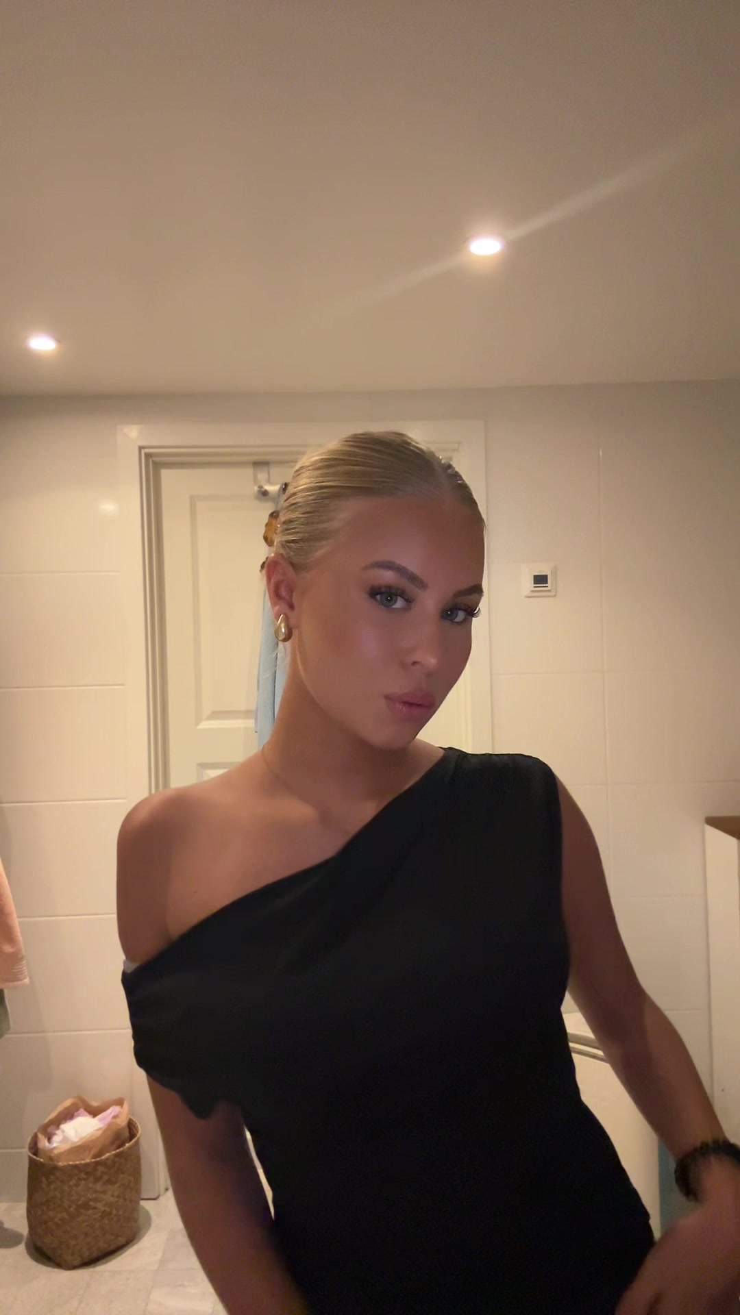 @Olivia
