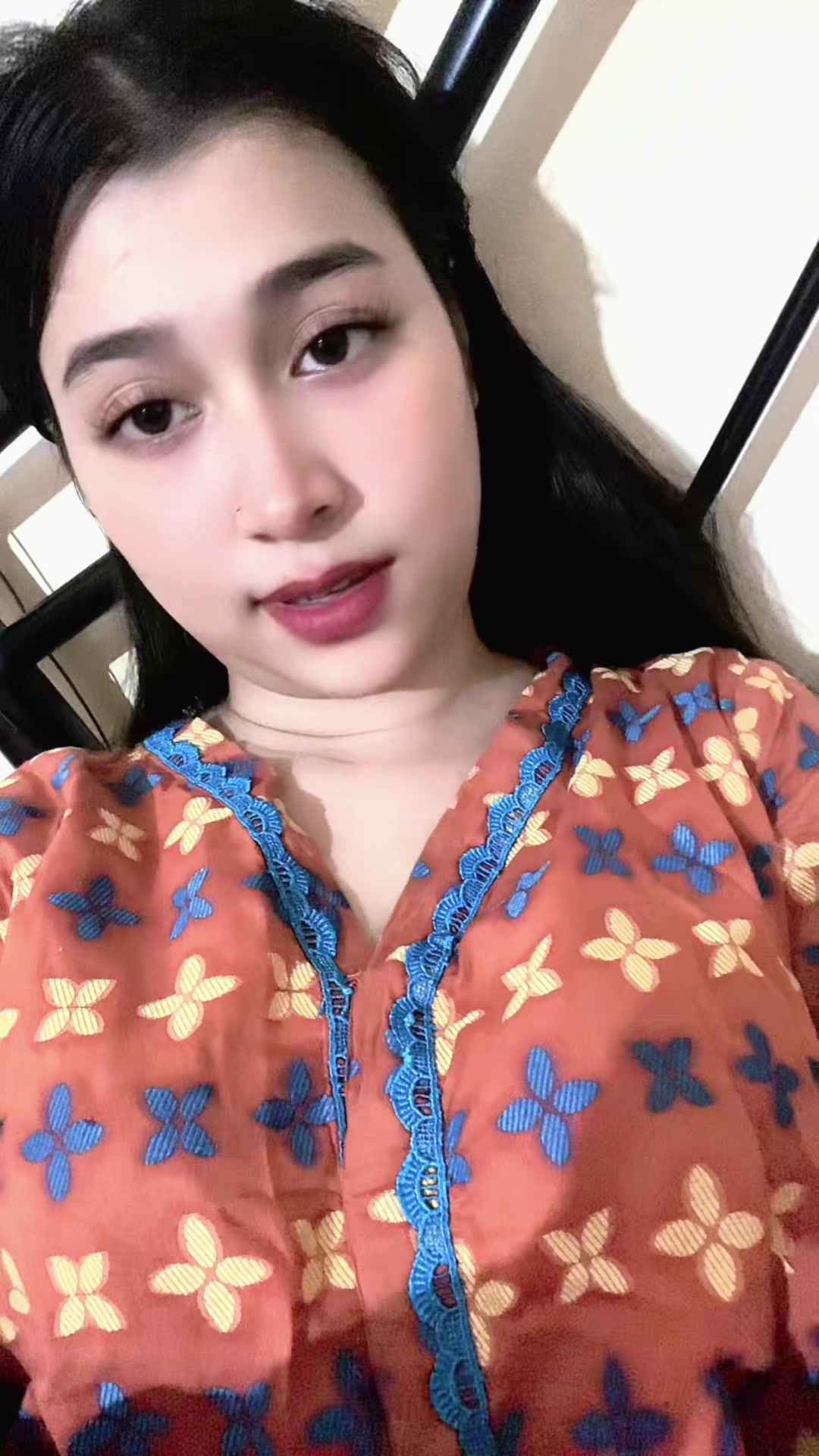 @seeratlive8