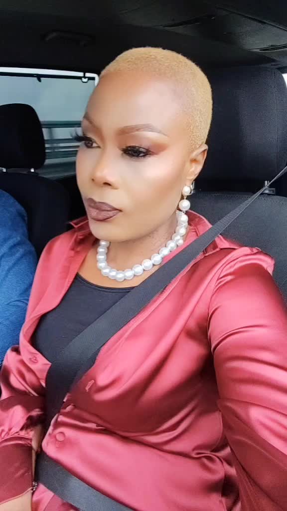 @Unique Queen 👑