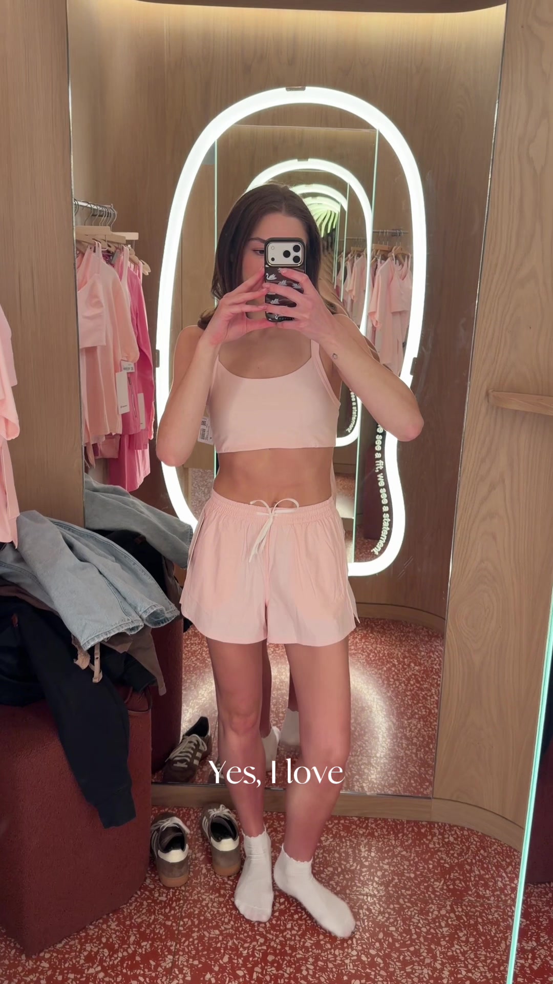 @Chloé