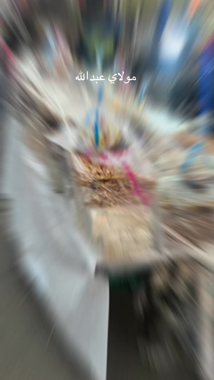 @Luna