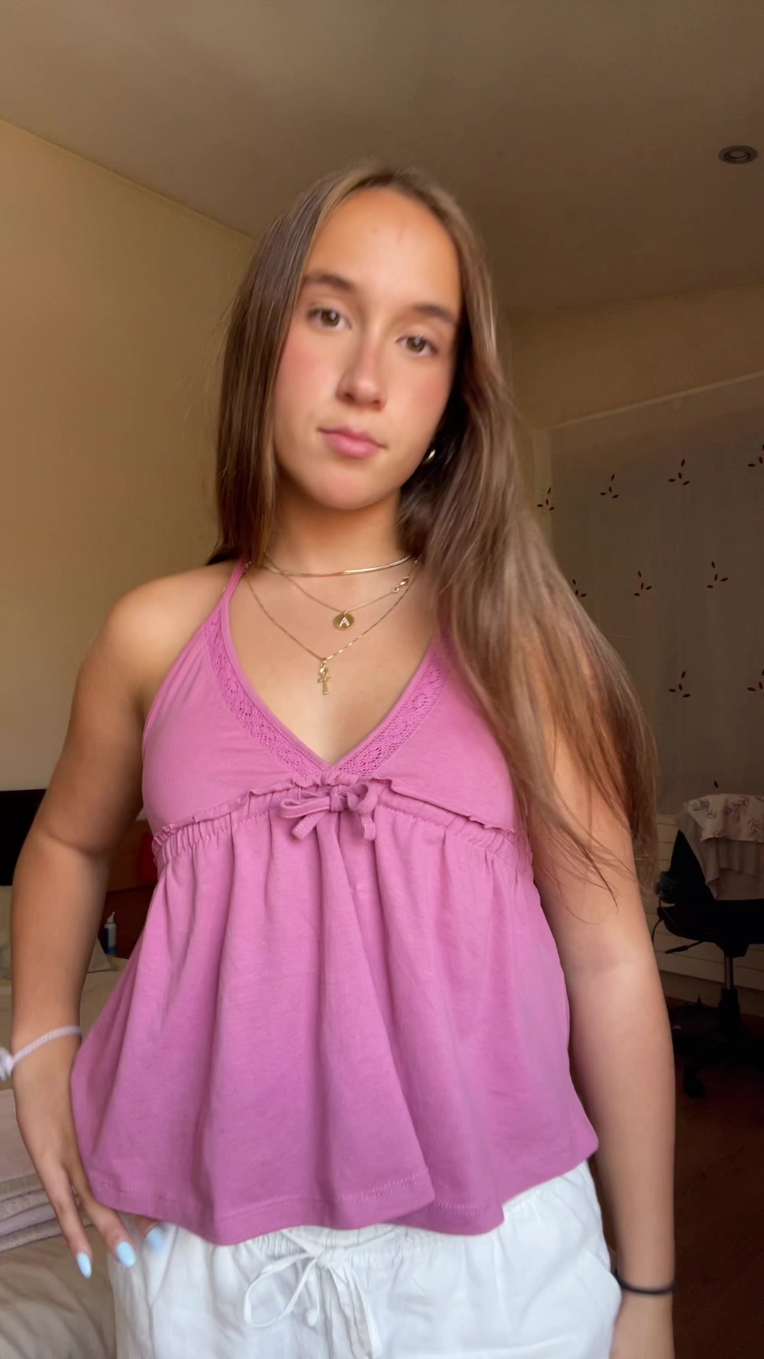 @aliciaamontenegroo