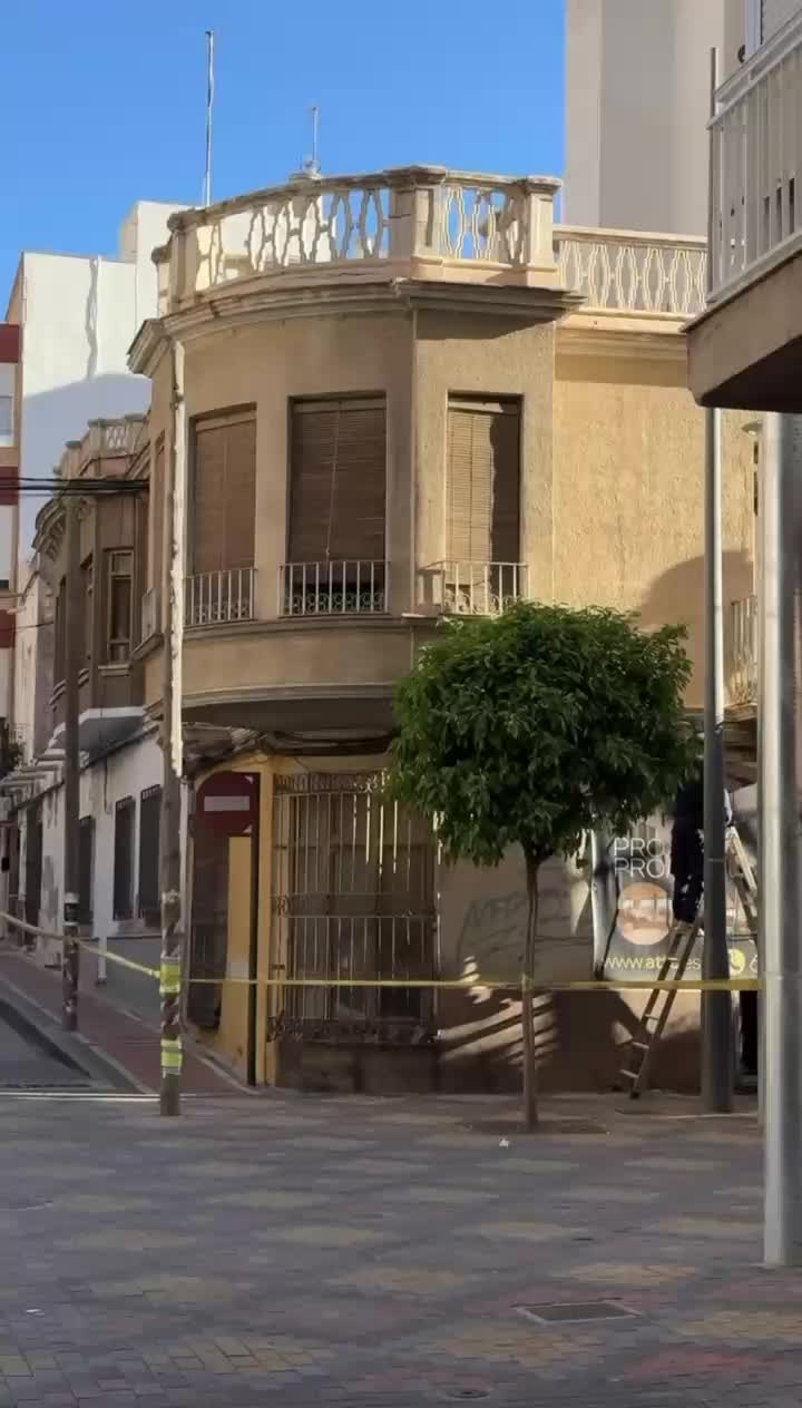 @Lucio Martínez