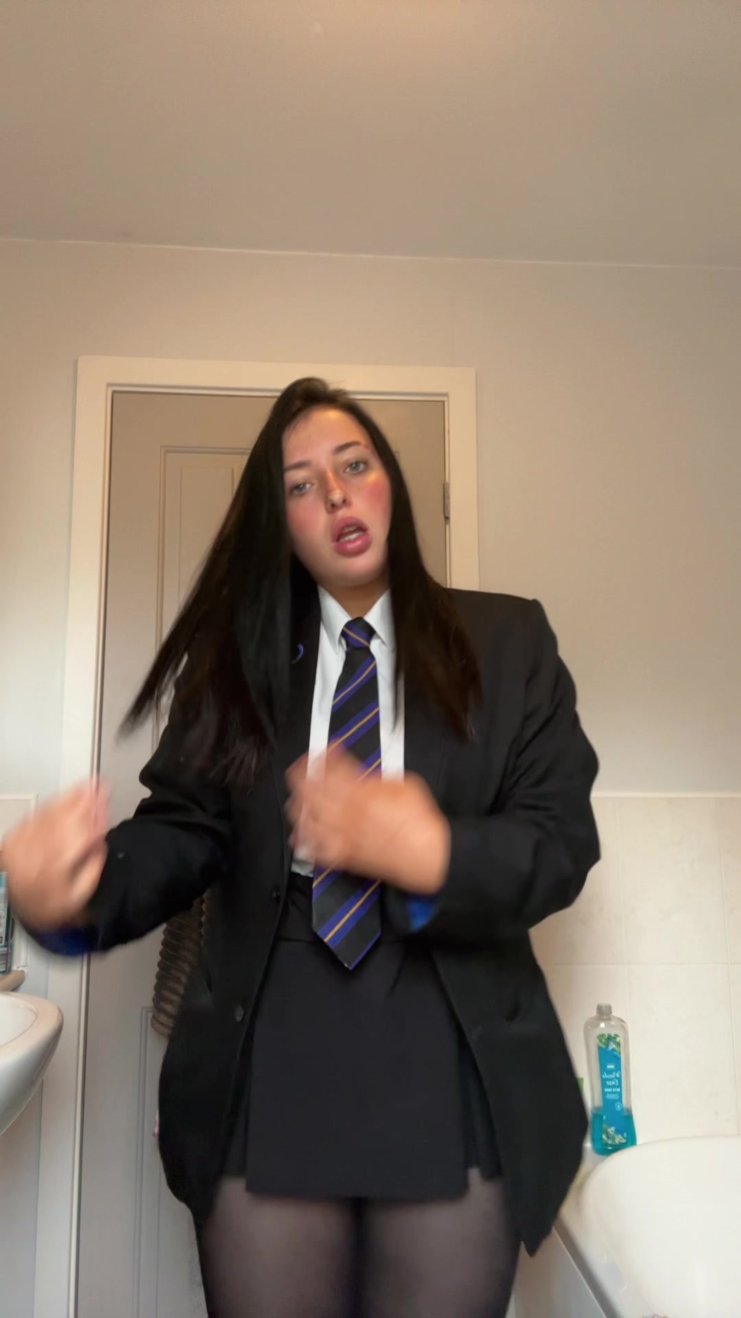 @𝓜𝓪𝓽𝓲𝓵𝓭𝓪-𝓐