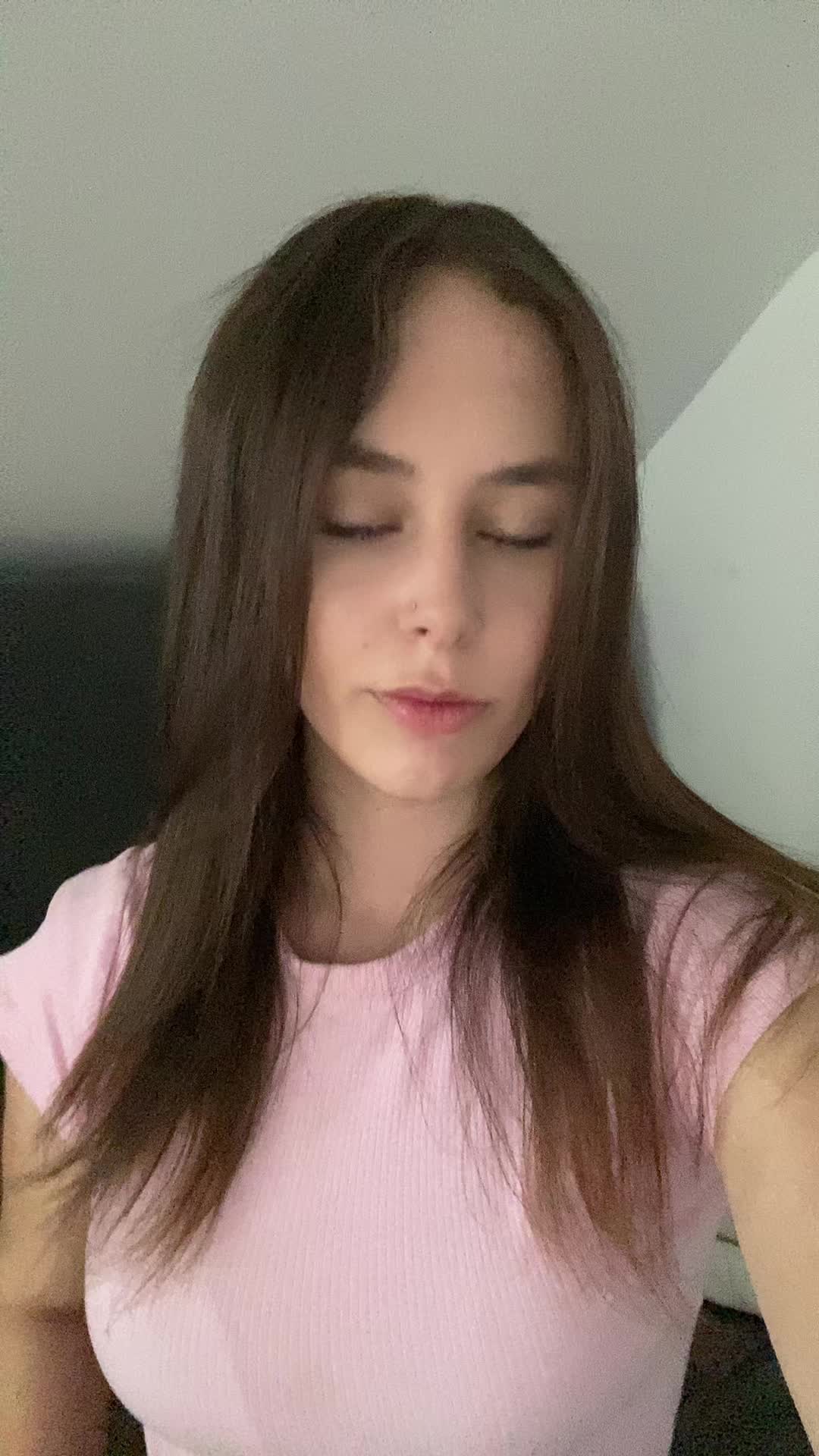 @Isa