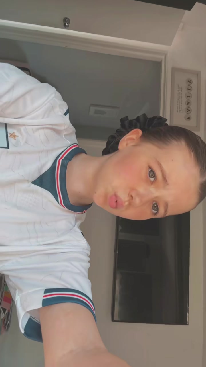 @๐๐๐๐ถ๐ทโฏ๐๐โฏ ๐ชฉ๐ธ