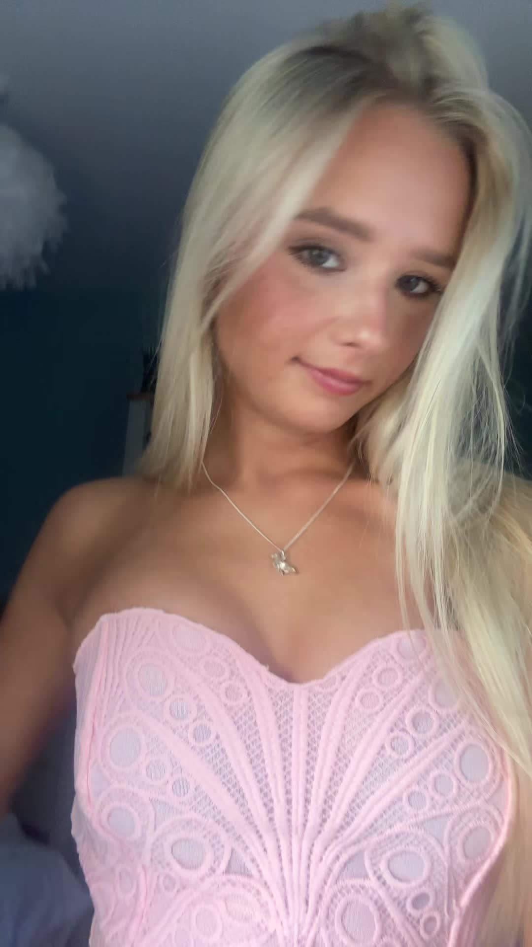 @g