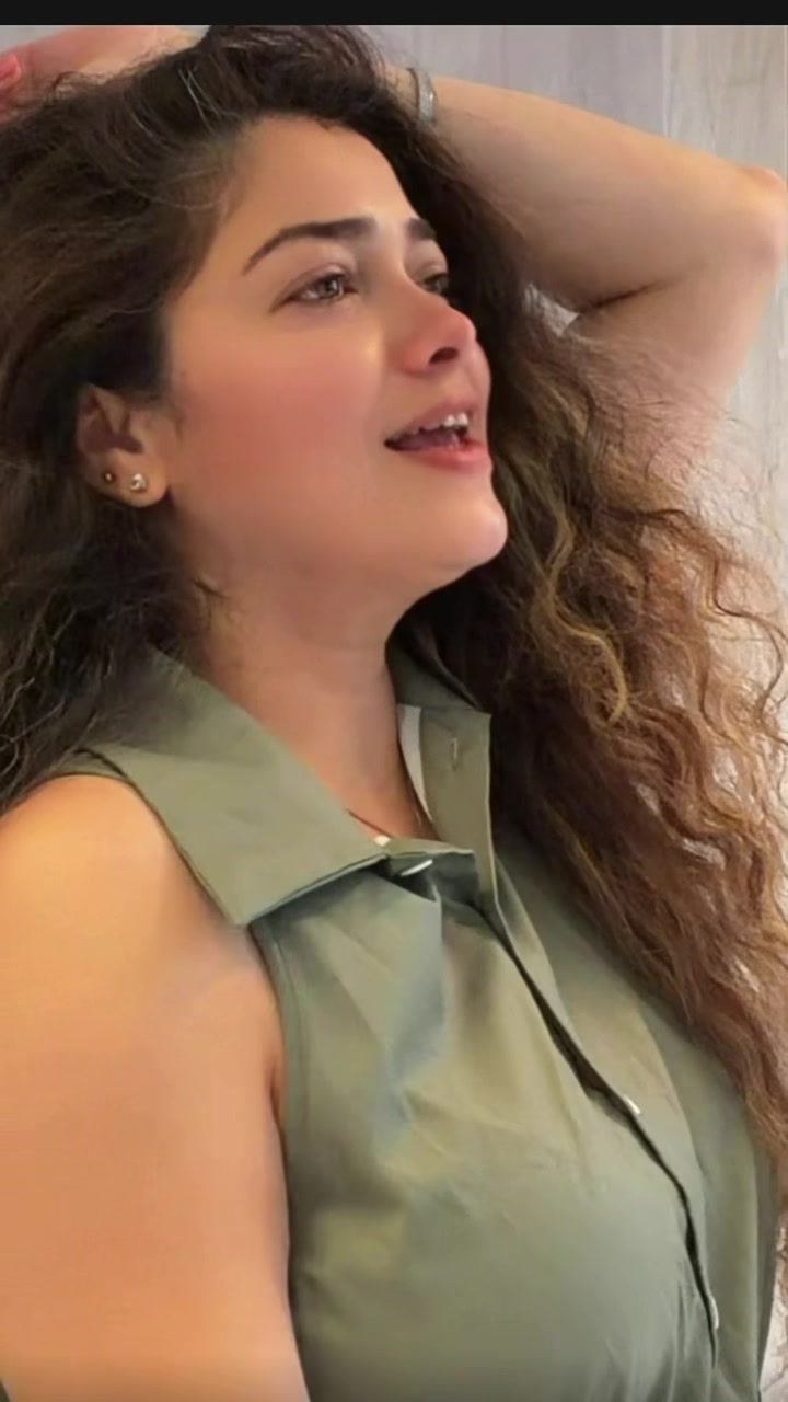 @Mayuri Dhaval Gandhi