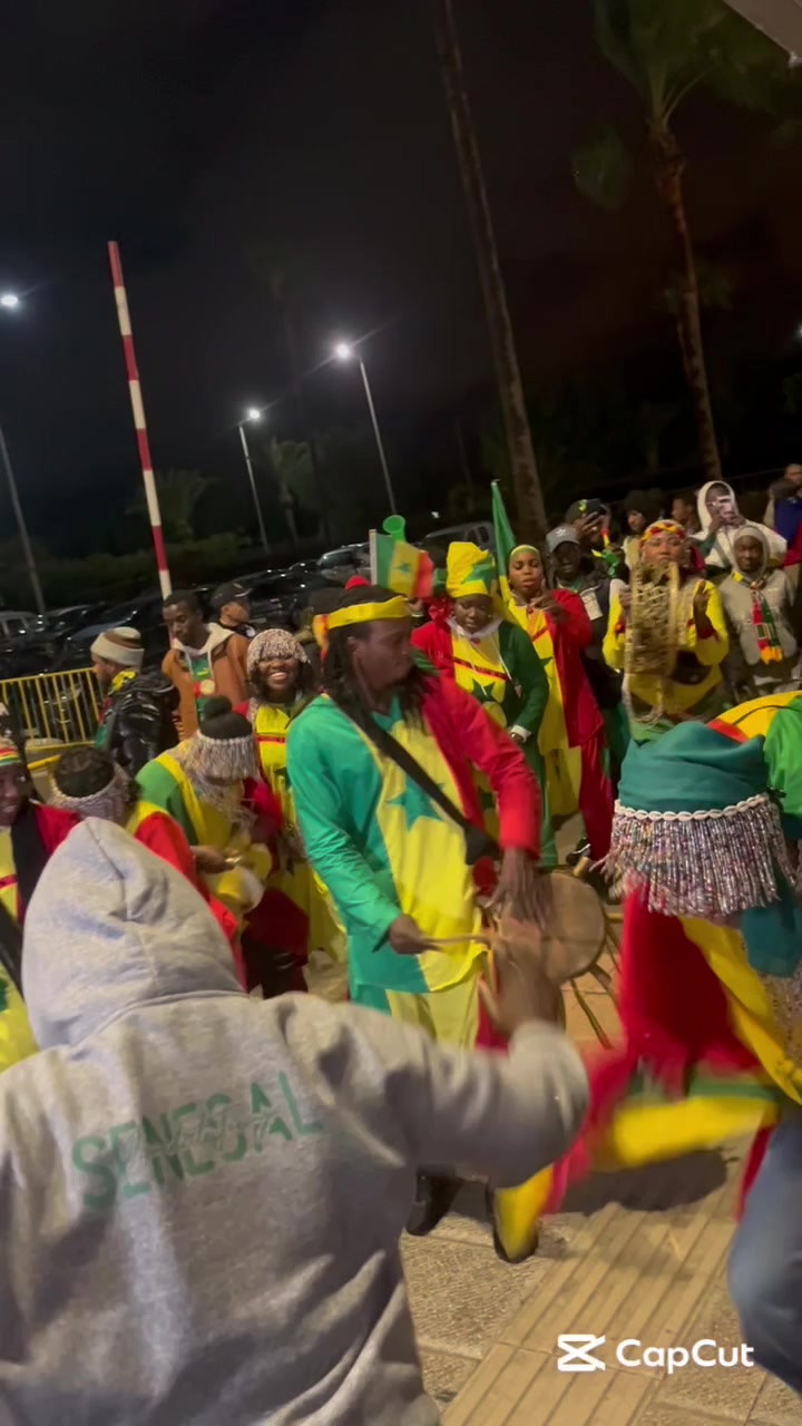 @MEDA_LE_GALSENAIS🇸🇳 💕❤️