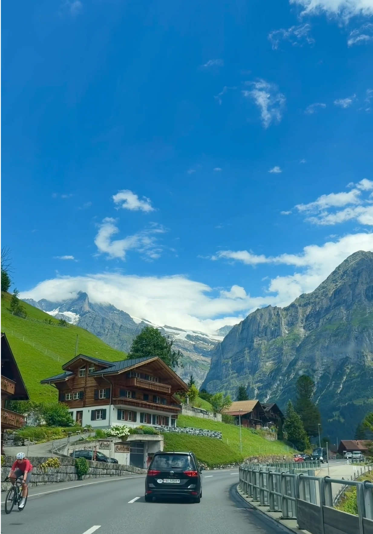 @S_hassani🦋🇨🇭