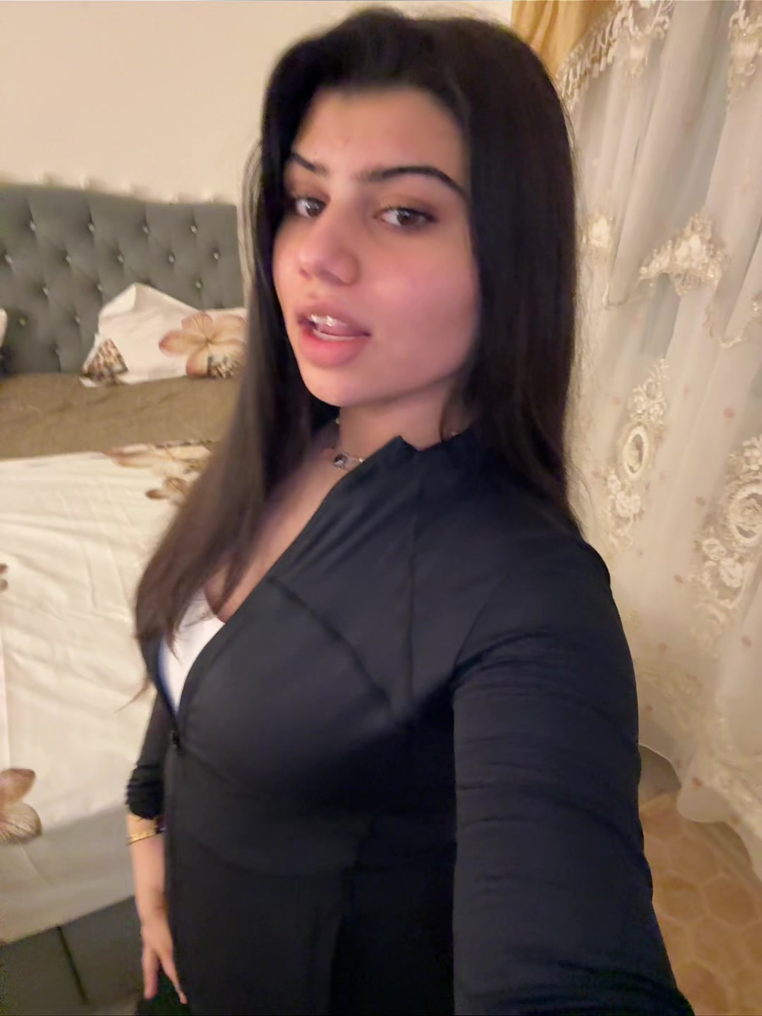 @𝐆𝐮̈𝐥𝐂𝐚𝐧