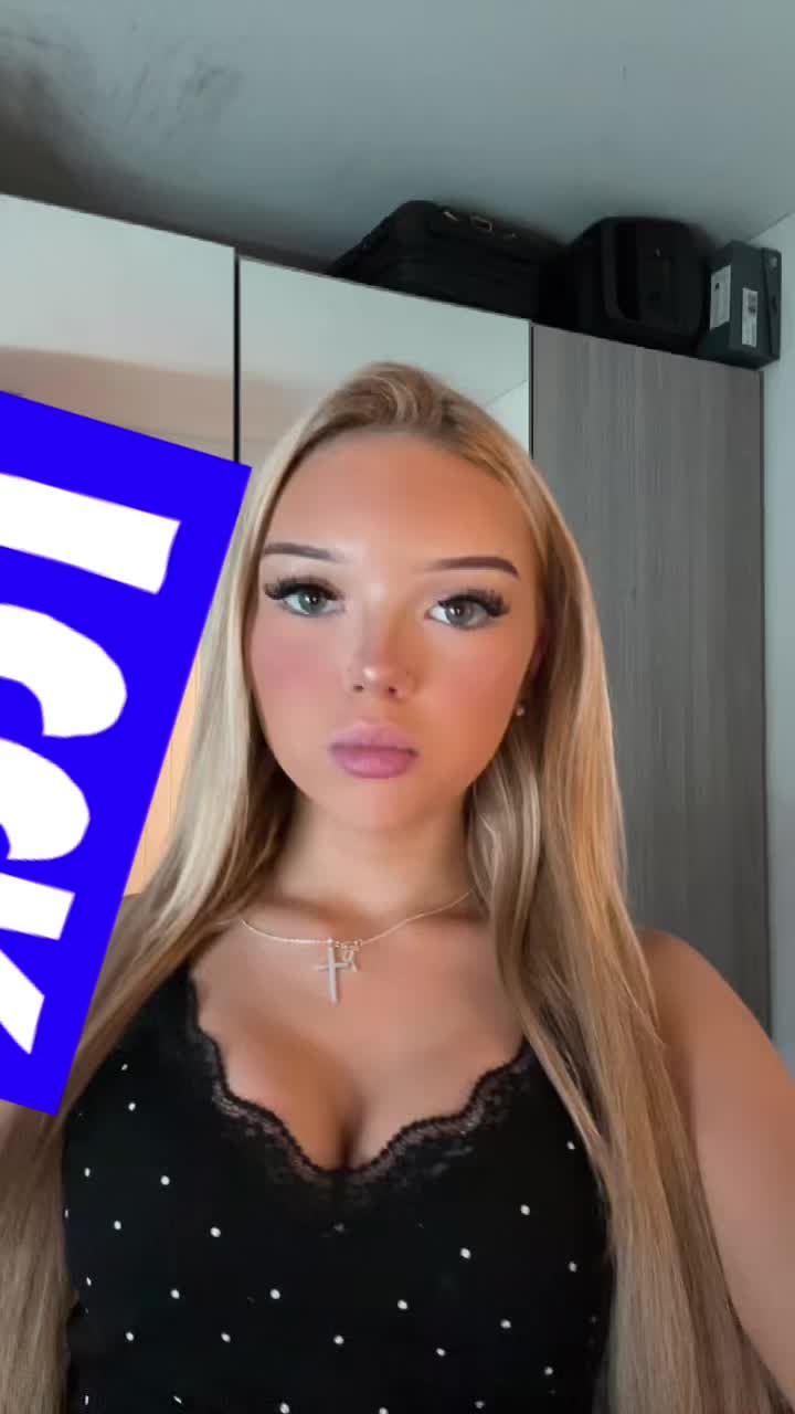 @leah x