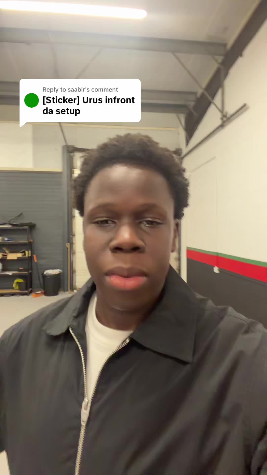 @Mo.