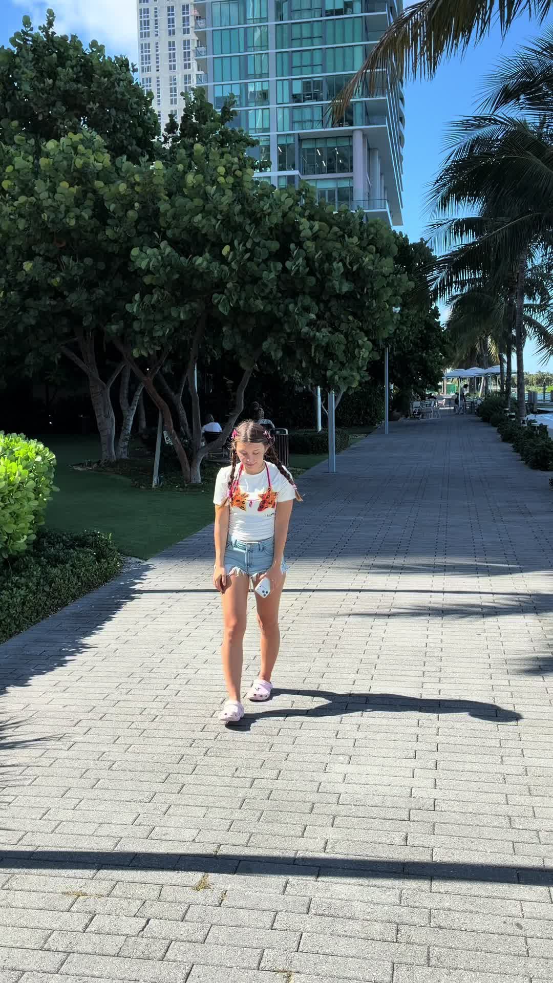 @Evi 🌼
