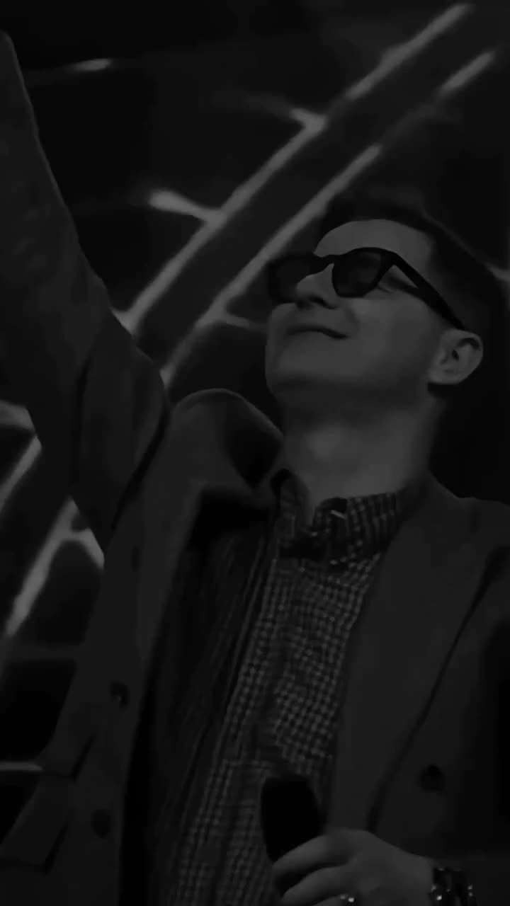 @Akcent