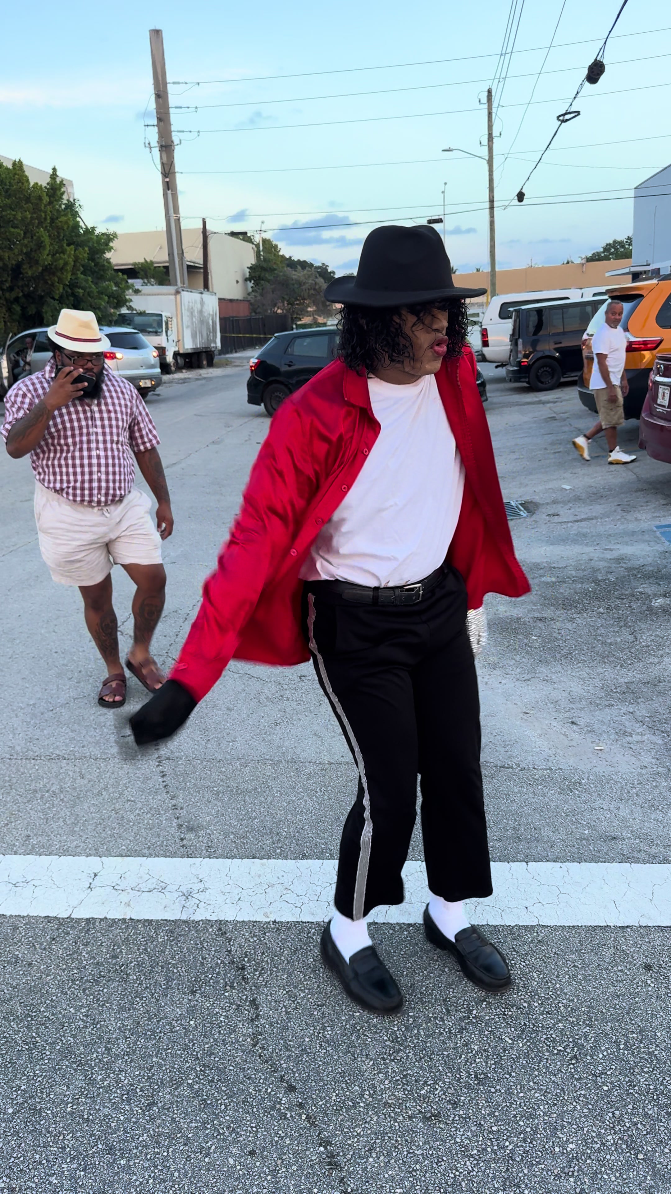 @MrCoolYoBody305🌴🎬😭