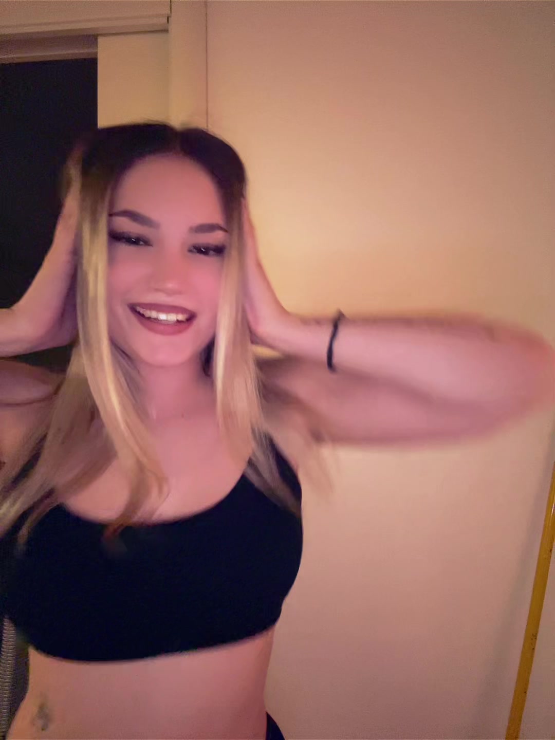 @giuls 𖣂