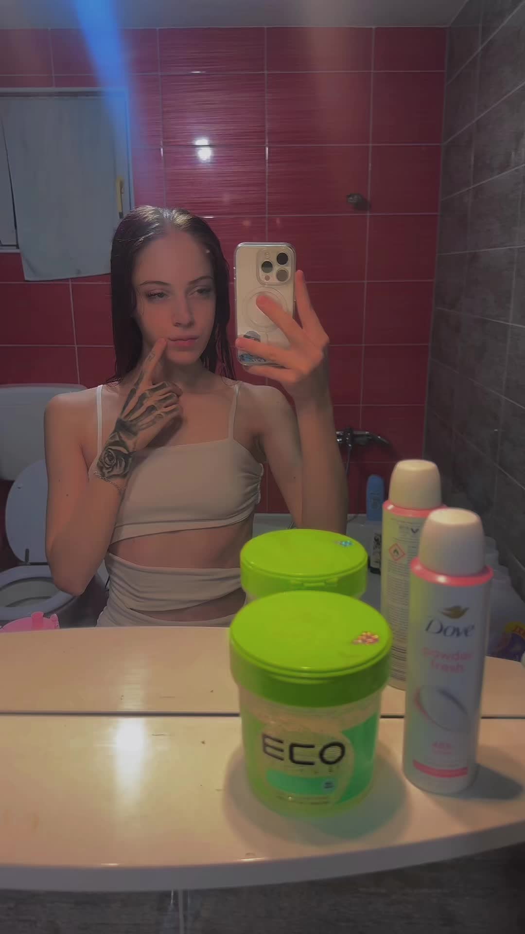 @official_gabyca