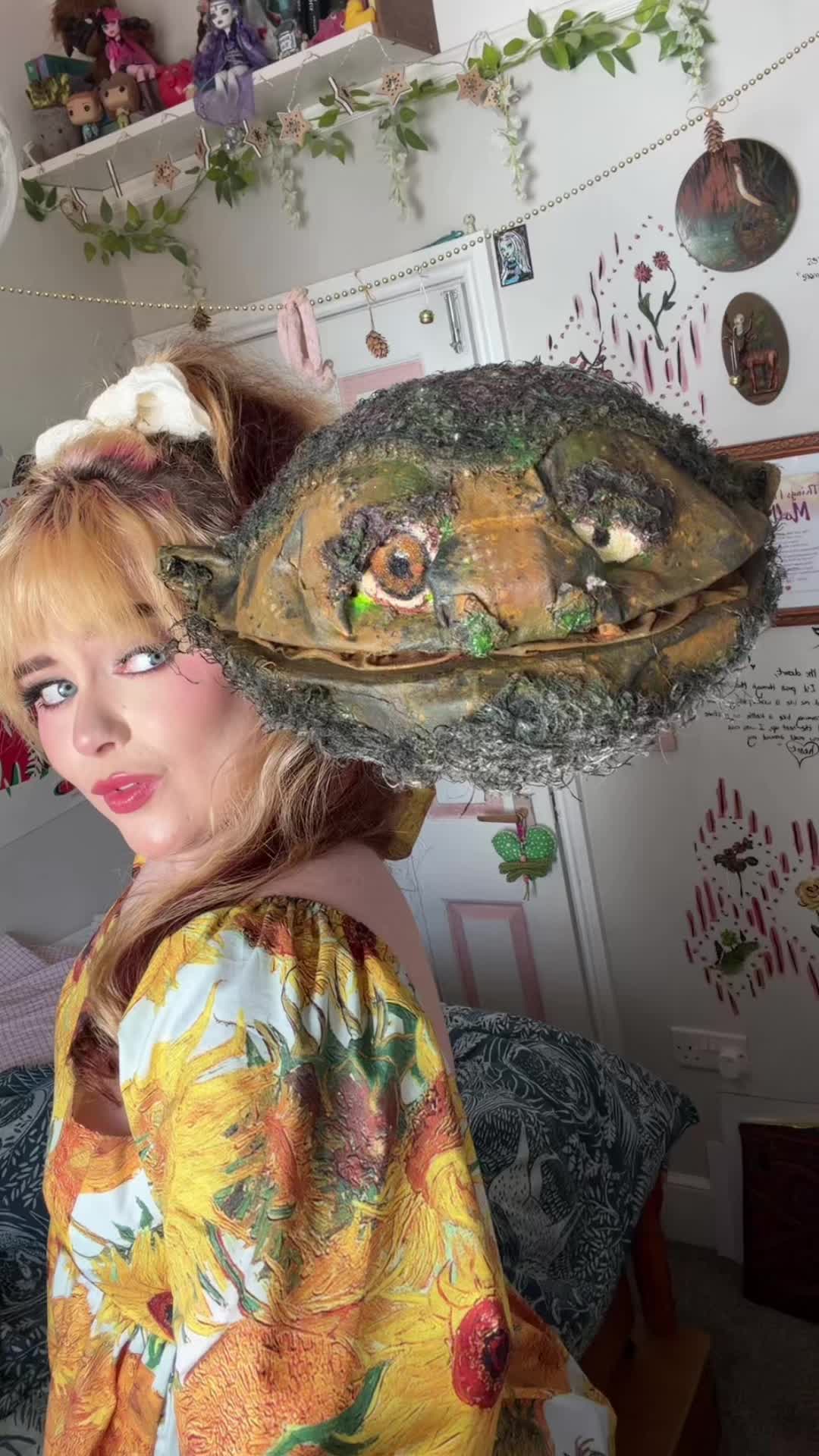 @Smolly