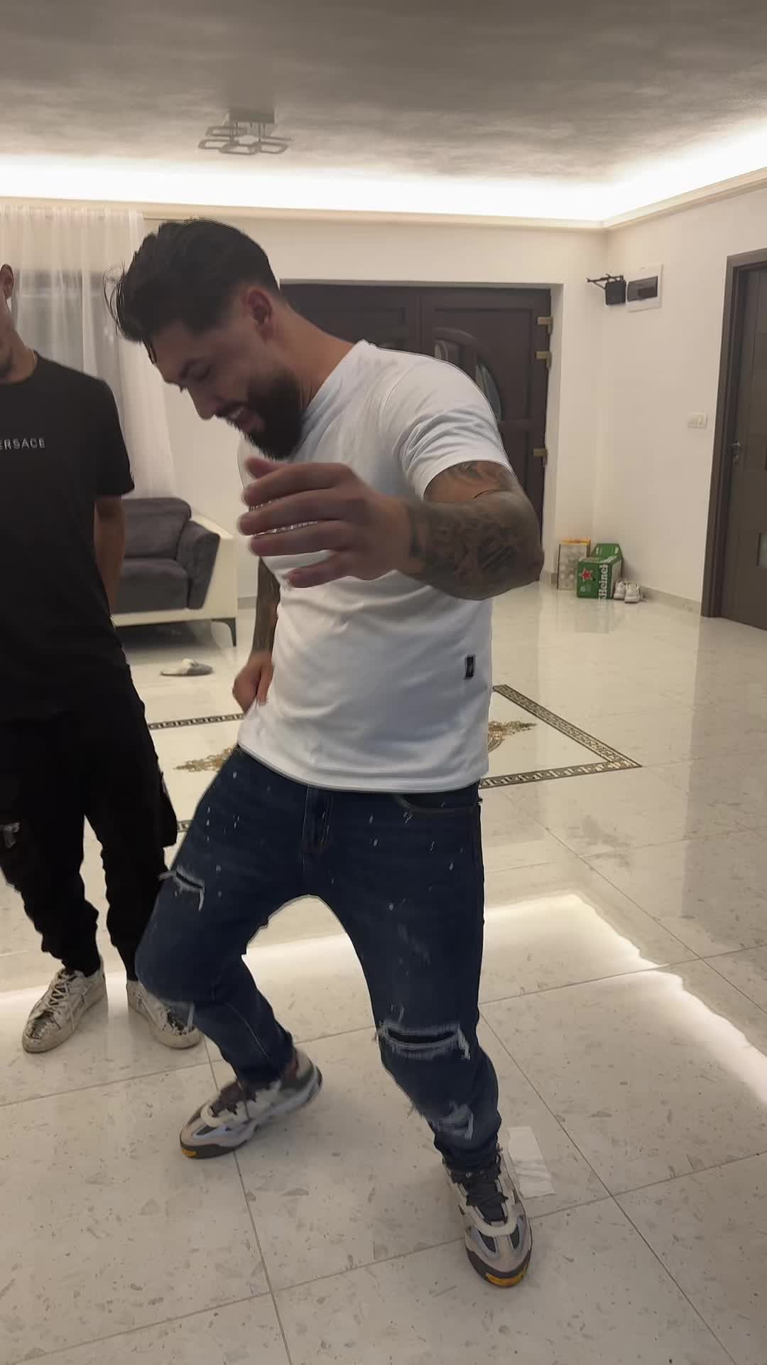@Mihai Miu