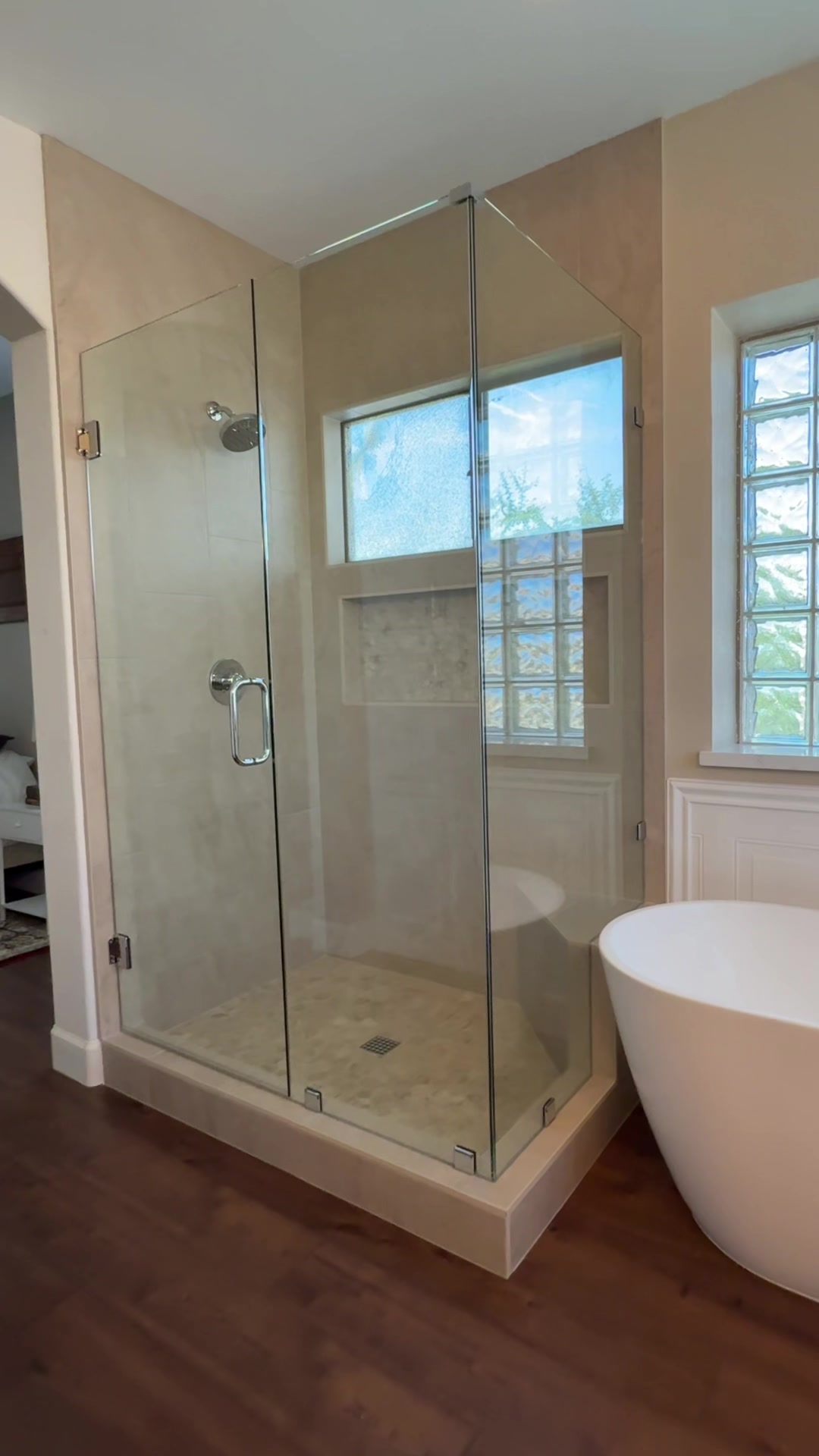 @AZ Express Glass and Mirror