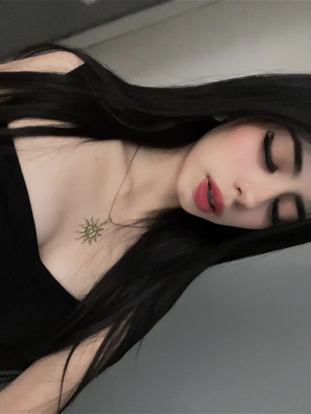 @Kimsita_m