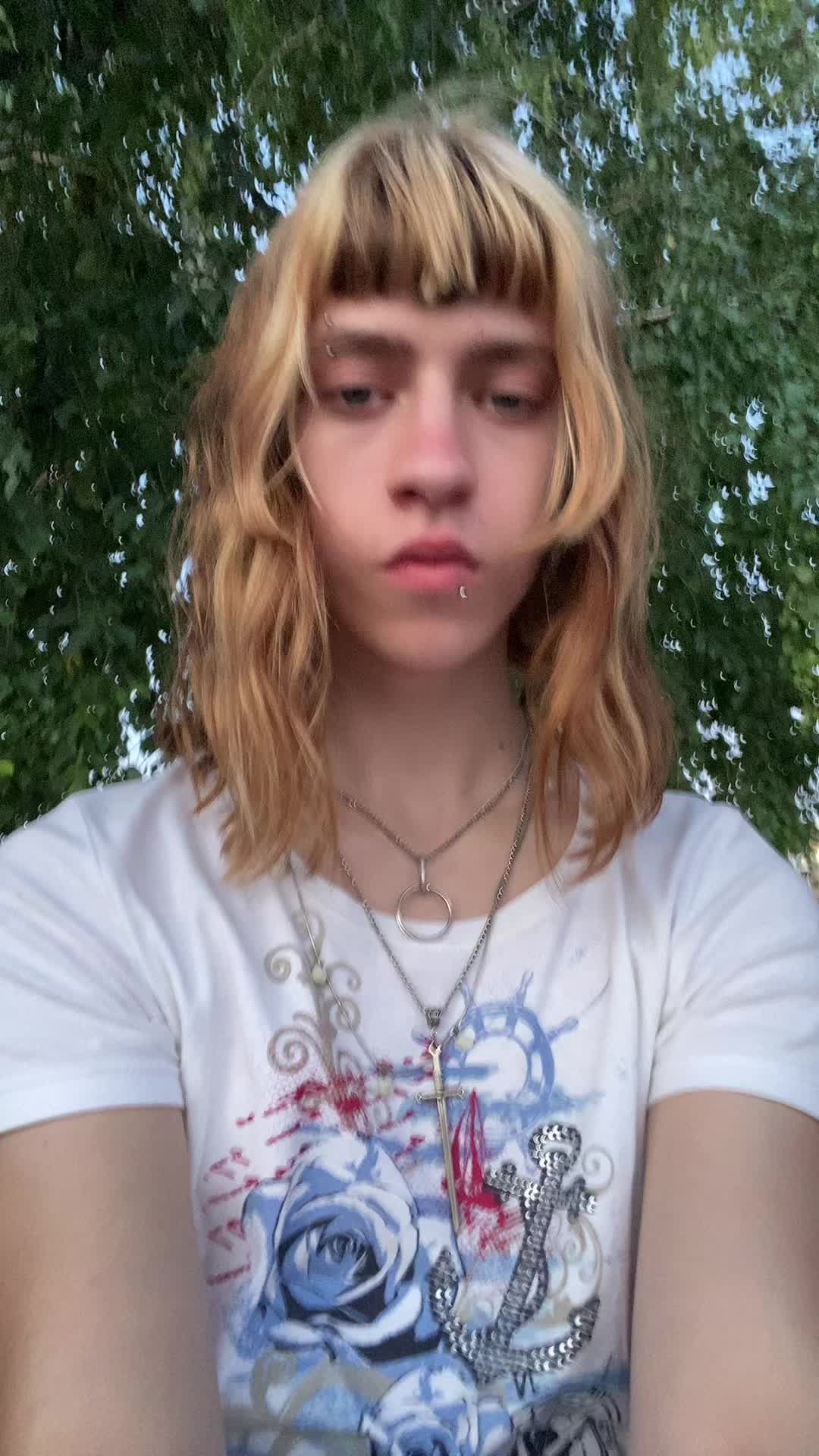 @𝗘𝗹𝘃𝗶𝘁𝘁𝗮 Пиɜдᴇц