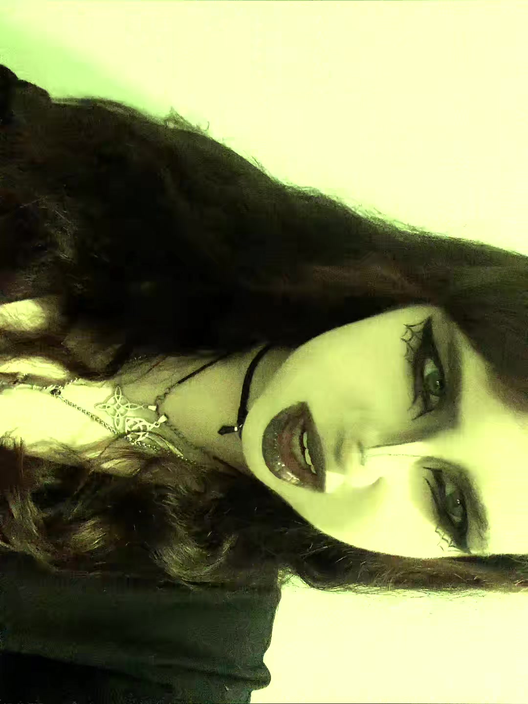 @cannibalsnail(benee&rsquo;s version)