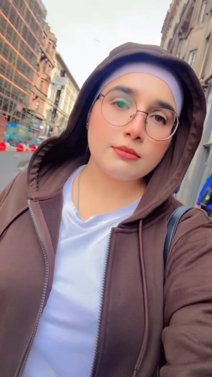 @AasmaQaisar🇵🇰🇬🇧