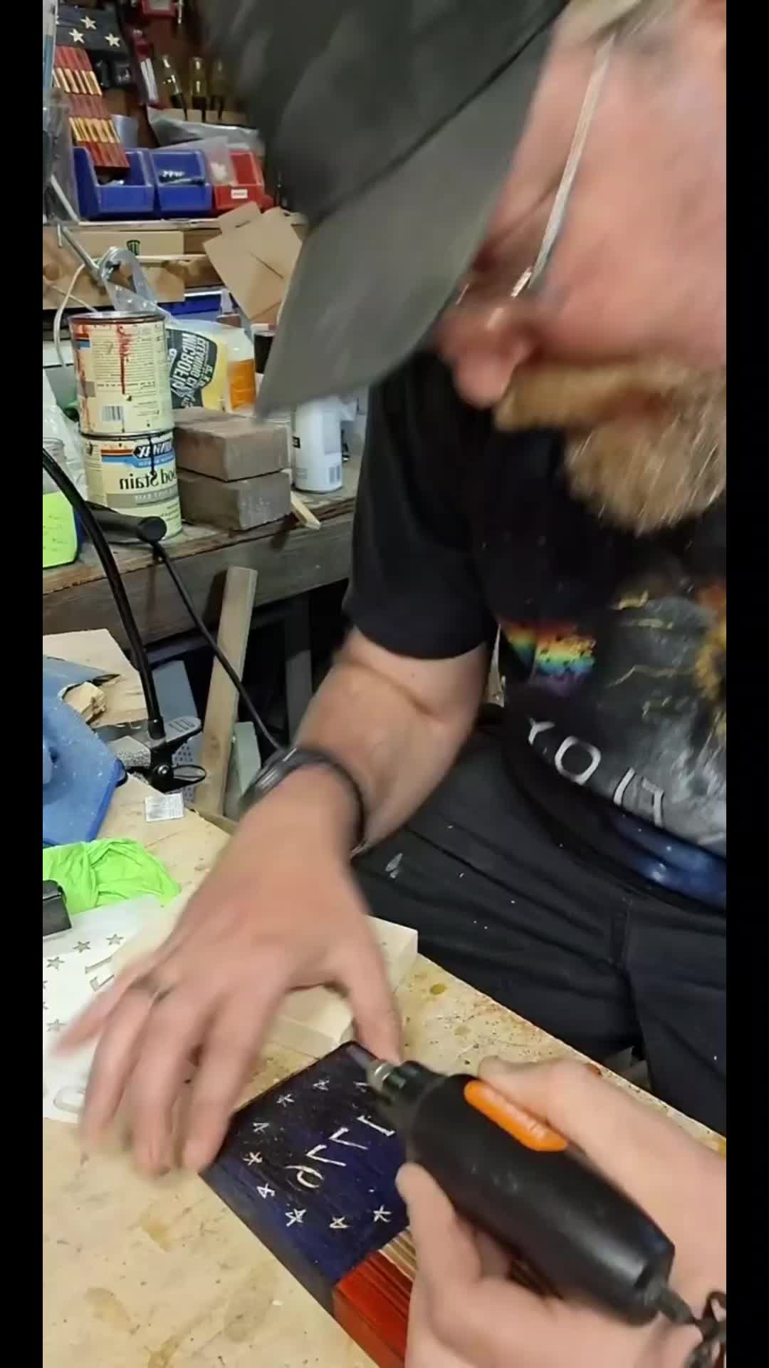@Jason Woodworker/Artist