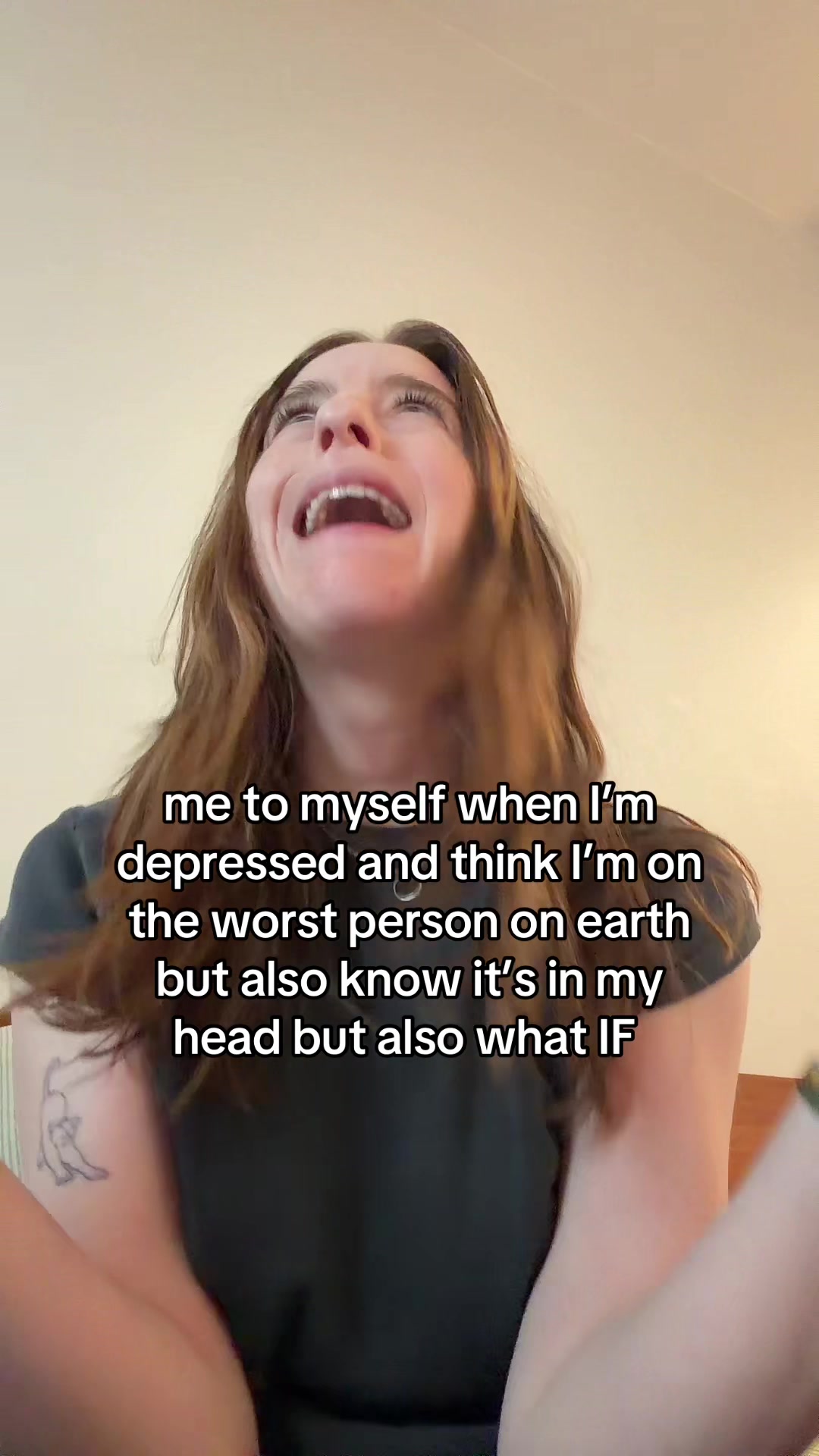 @carlyincontro