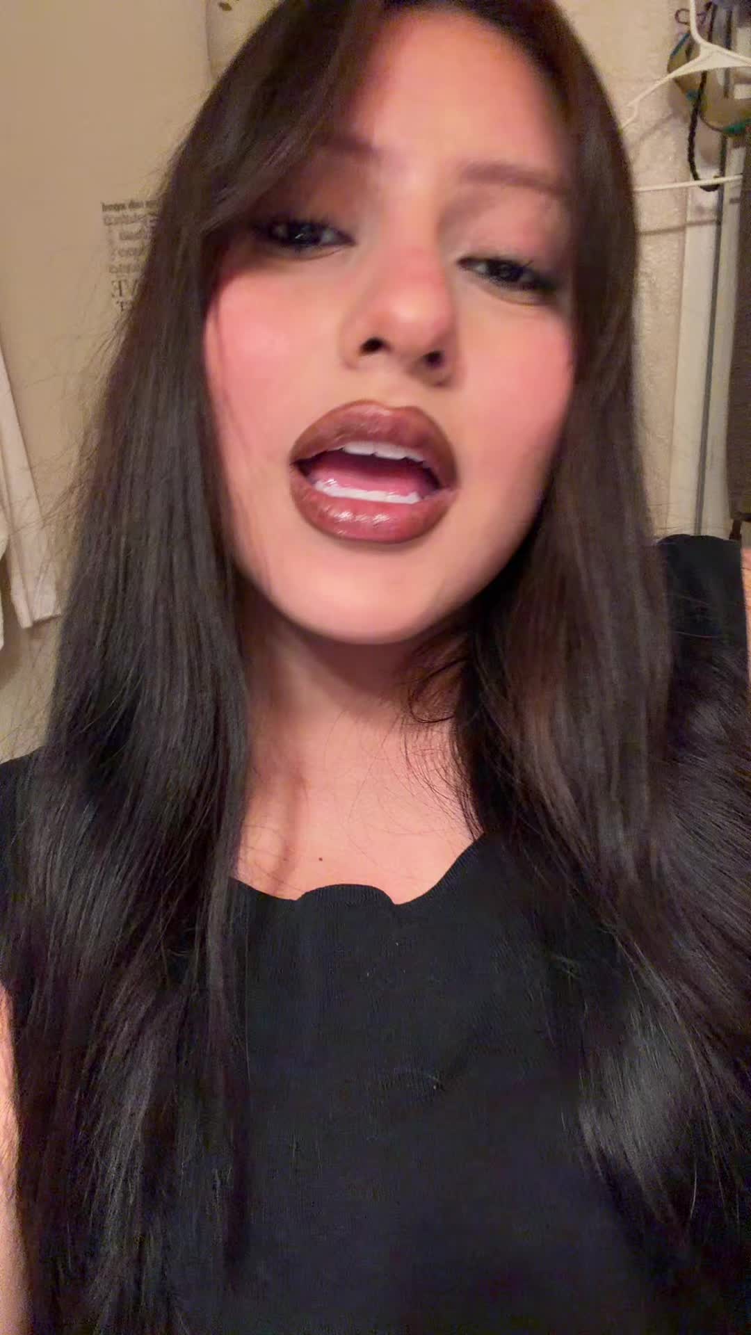 @leshliandrade