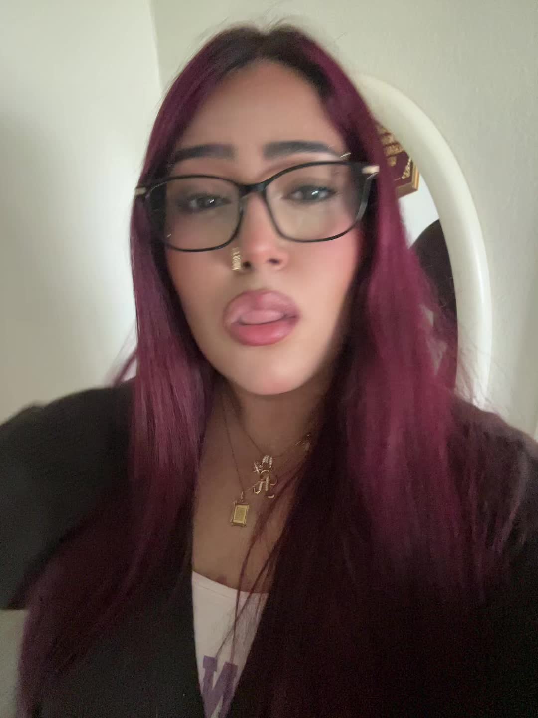 @𝐫𝐨𝐬𝐚𝐥𝐢𝐧𝐝𝐚