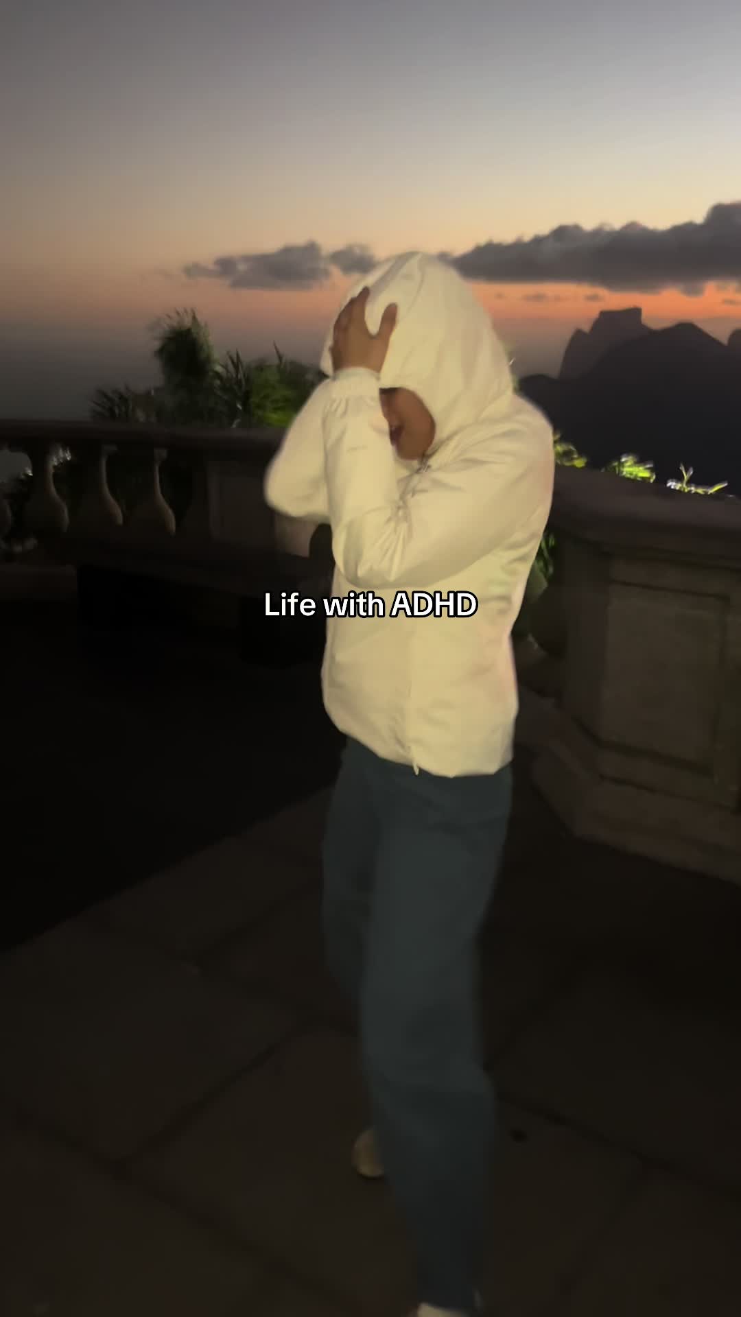 @Alegria