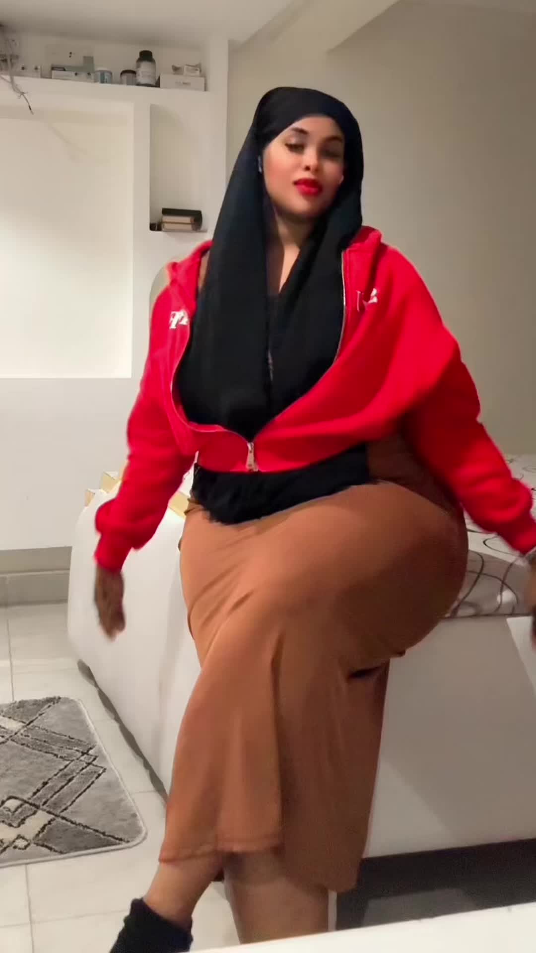 @nimcominaj