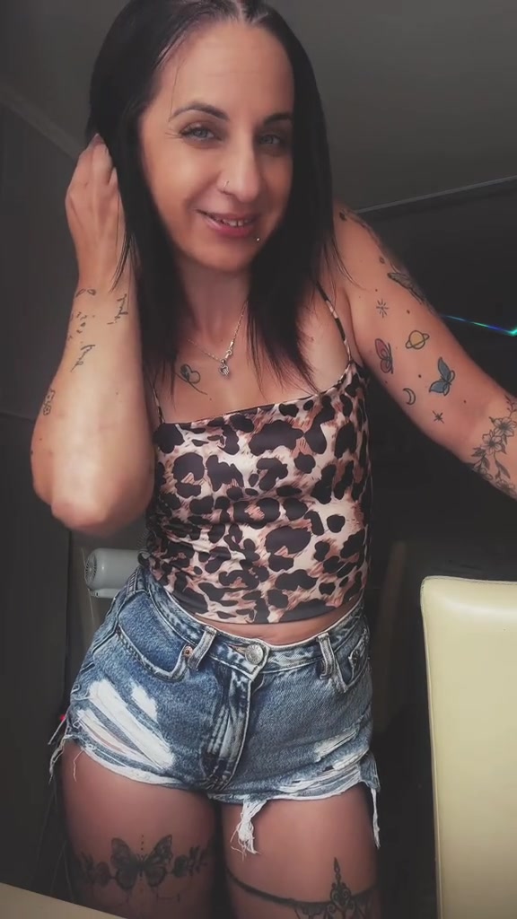 @Alexandra Farkas