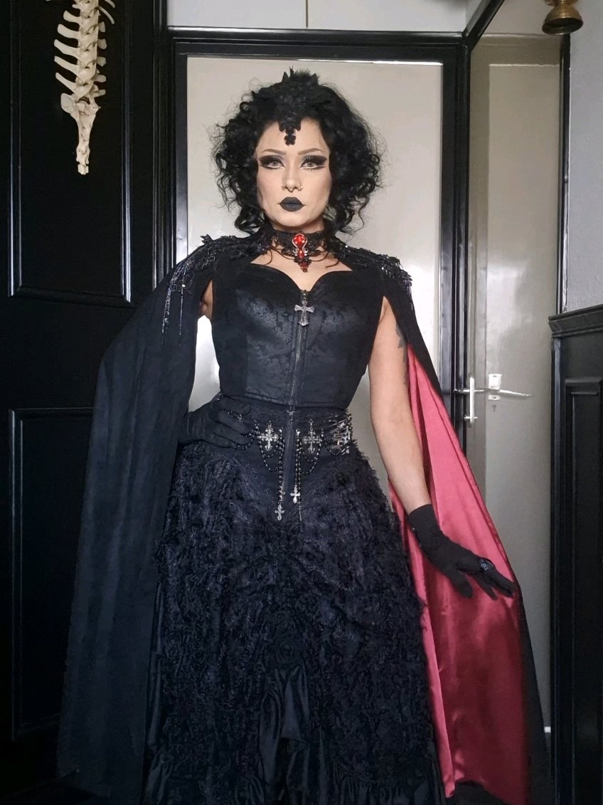 @𝕬𝖓𝖆 𝕽𝖔𝖘𝖆 🥀