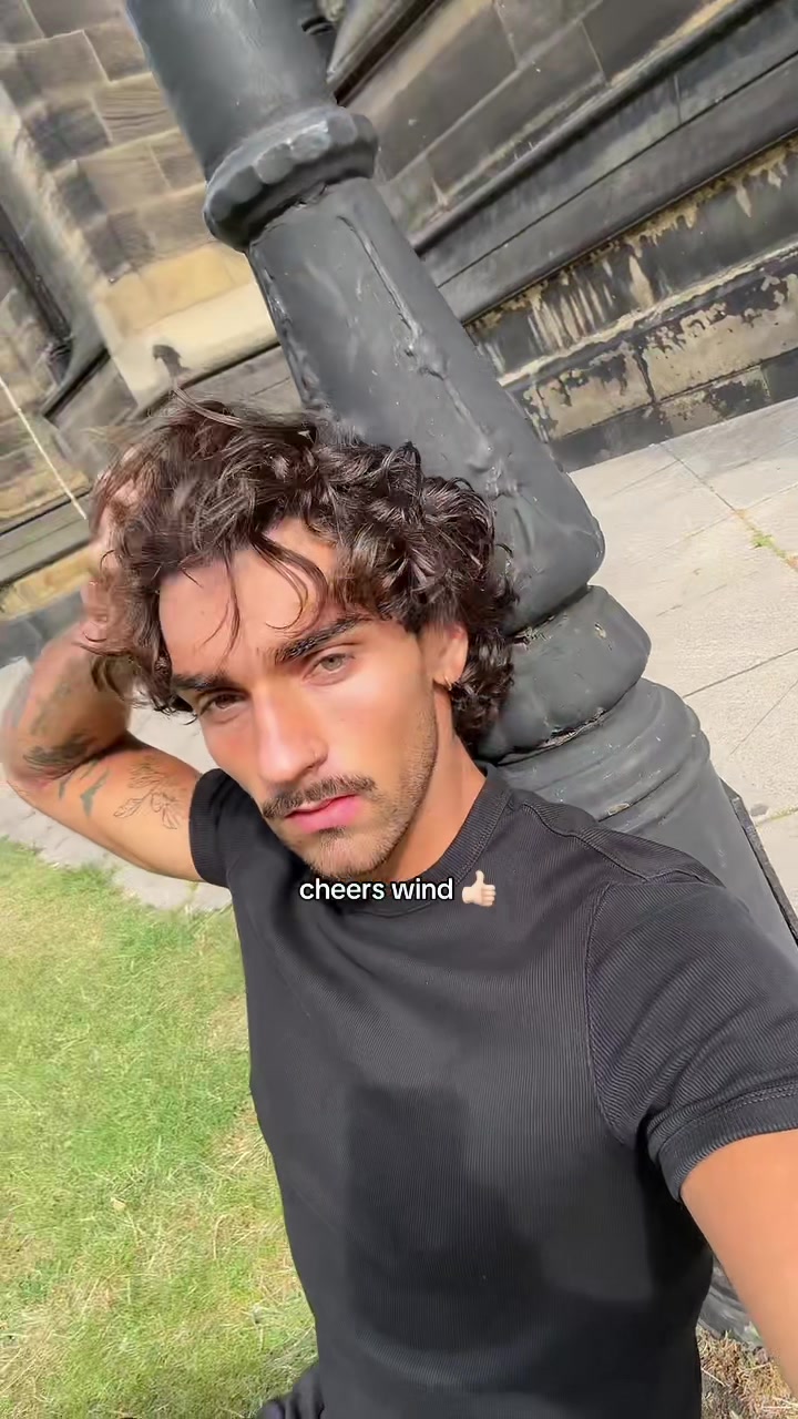 @aleks