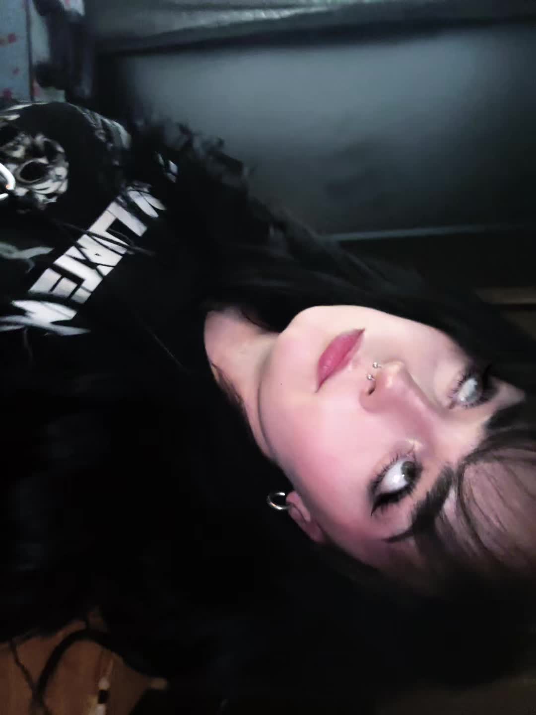 @tals🧟&zwj;♀️🐴🪞🦇