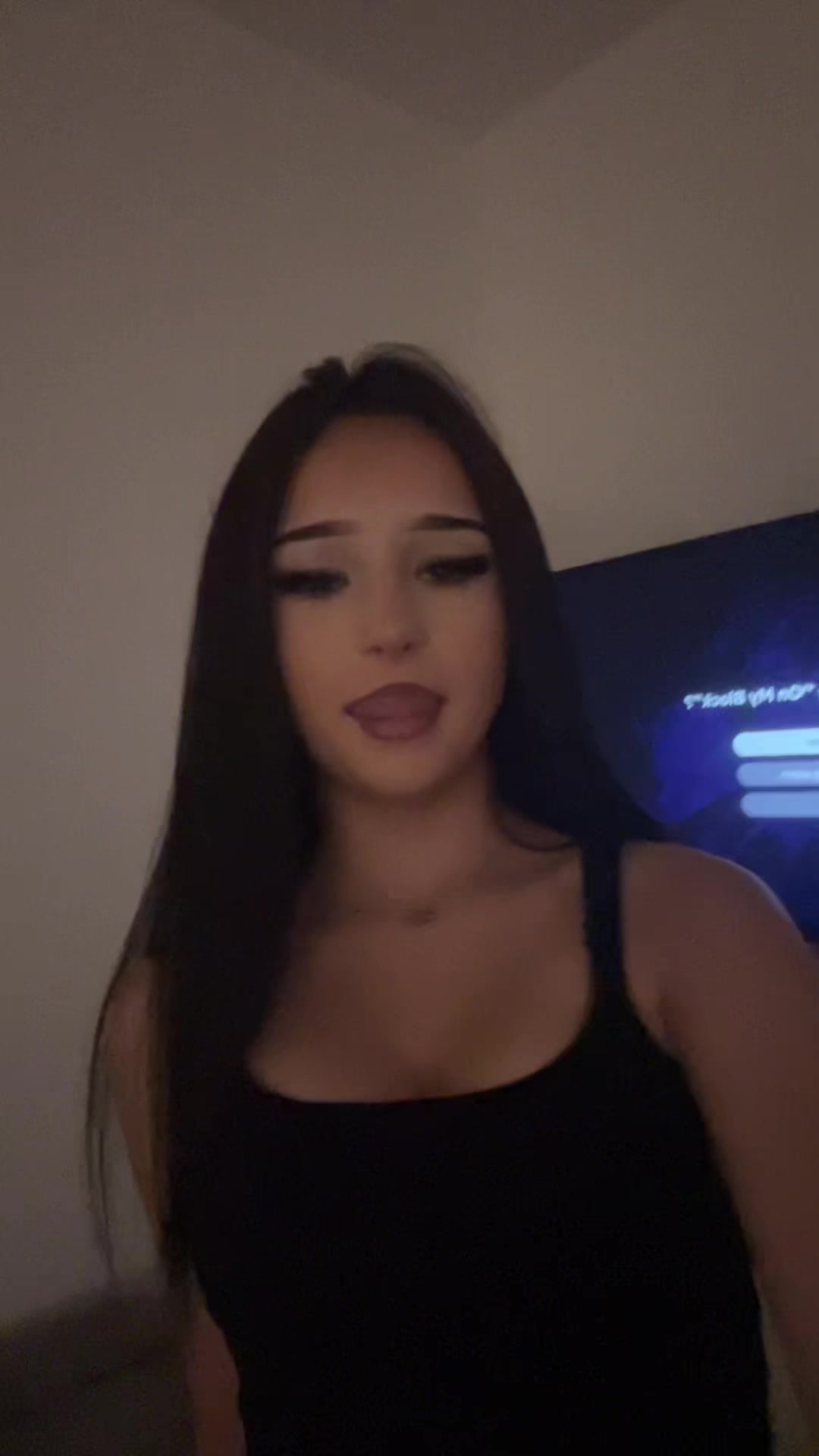 @💋