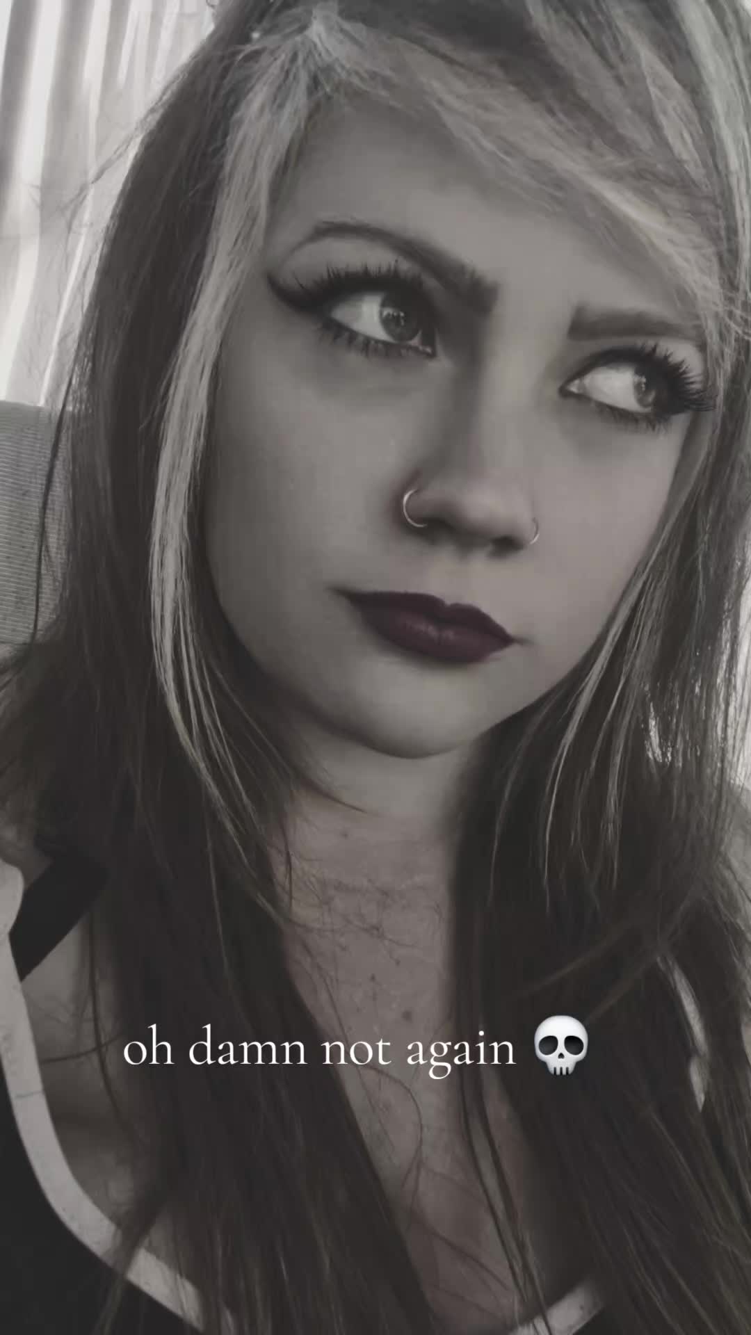 @HayleyCakes