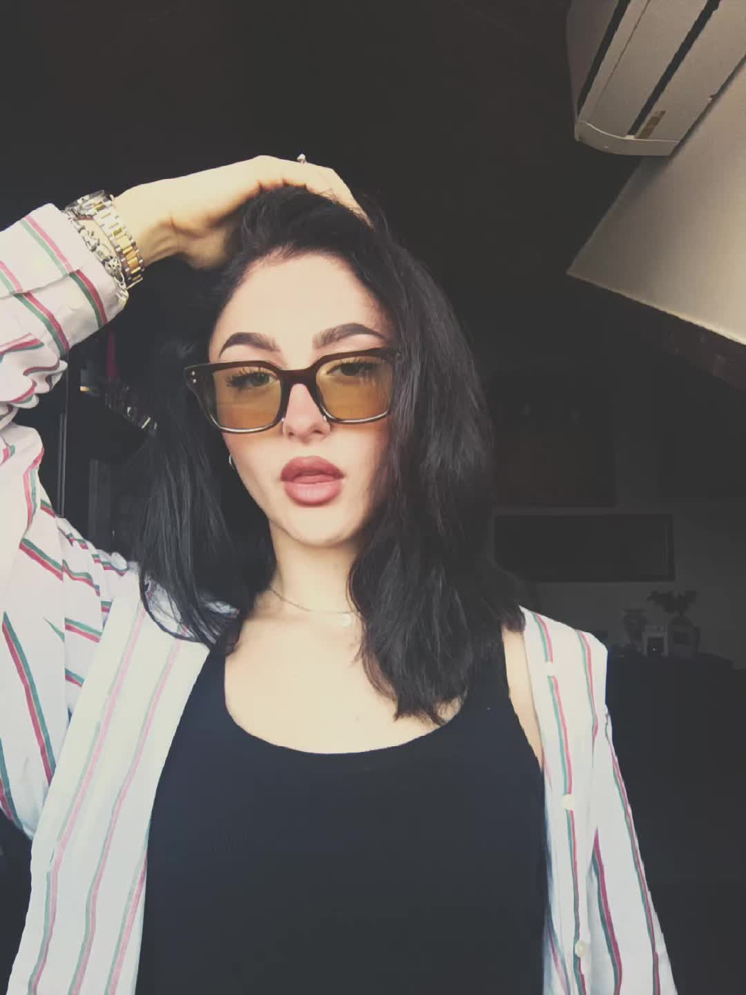 @kat