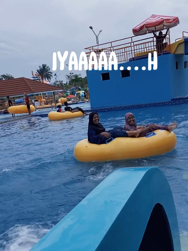 @Rnst