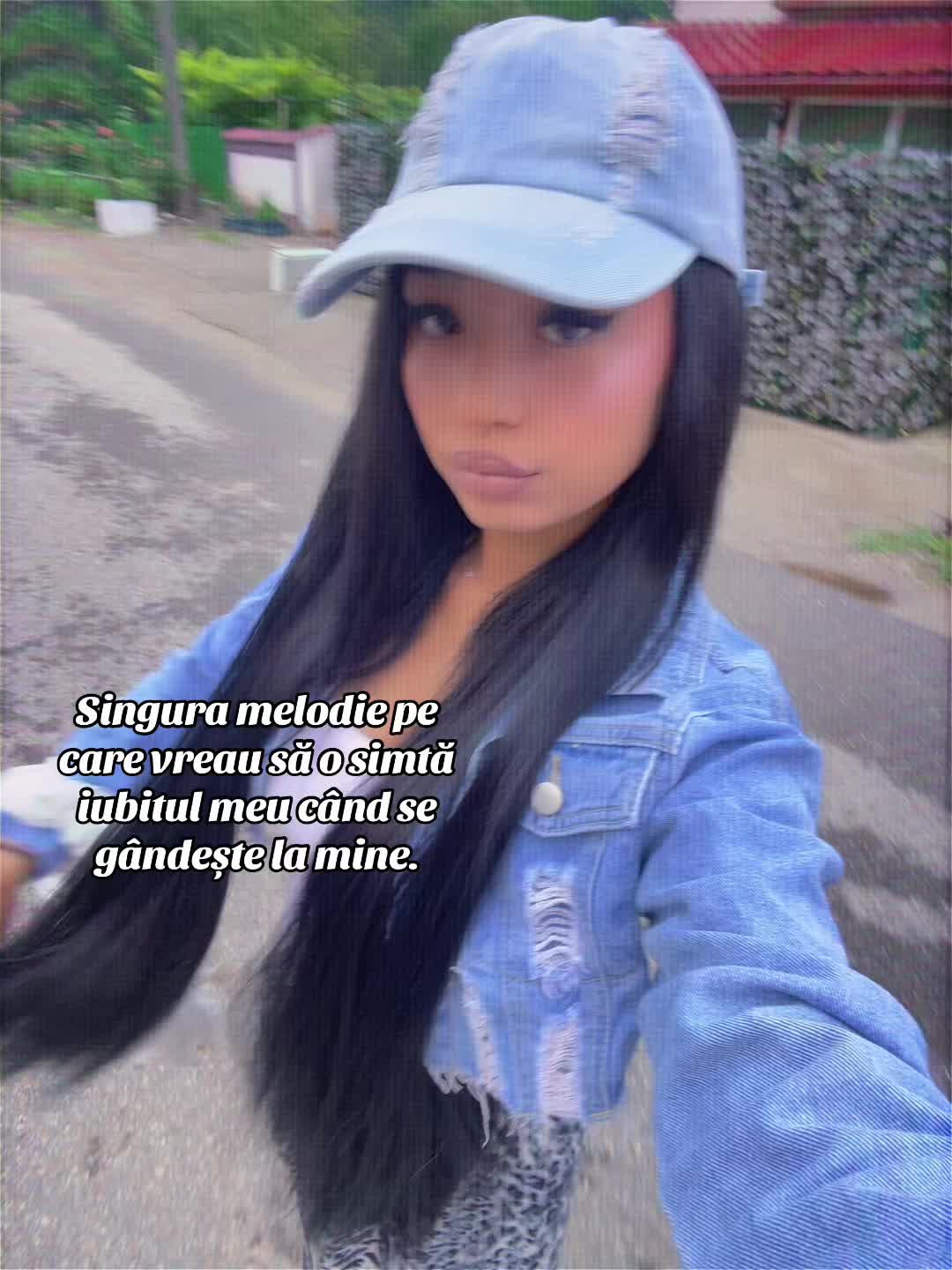 @yasmine