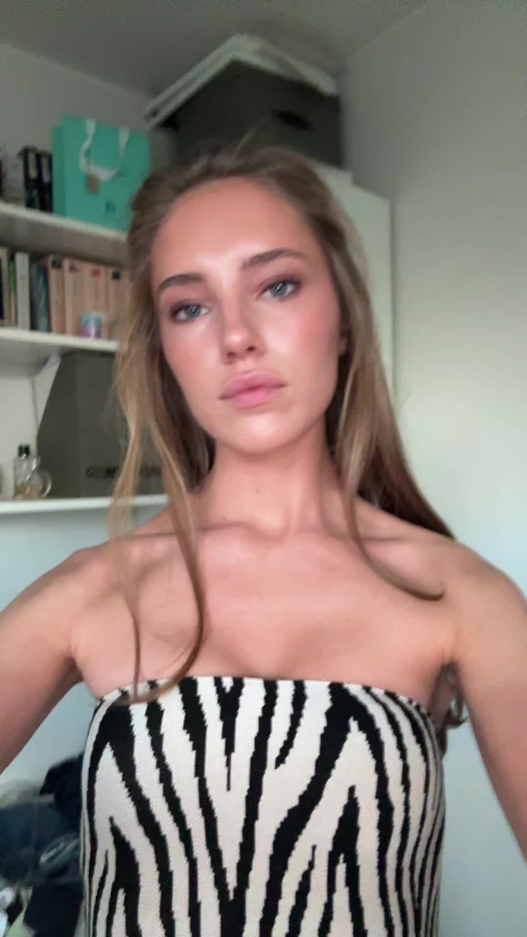 @OpheliaRipa2