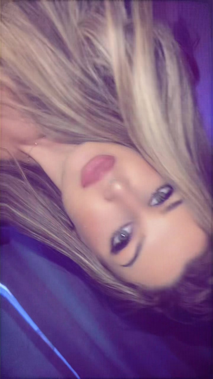 @𝐿𝑜𝓇𝑒𝓃𝒶