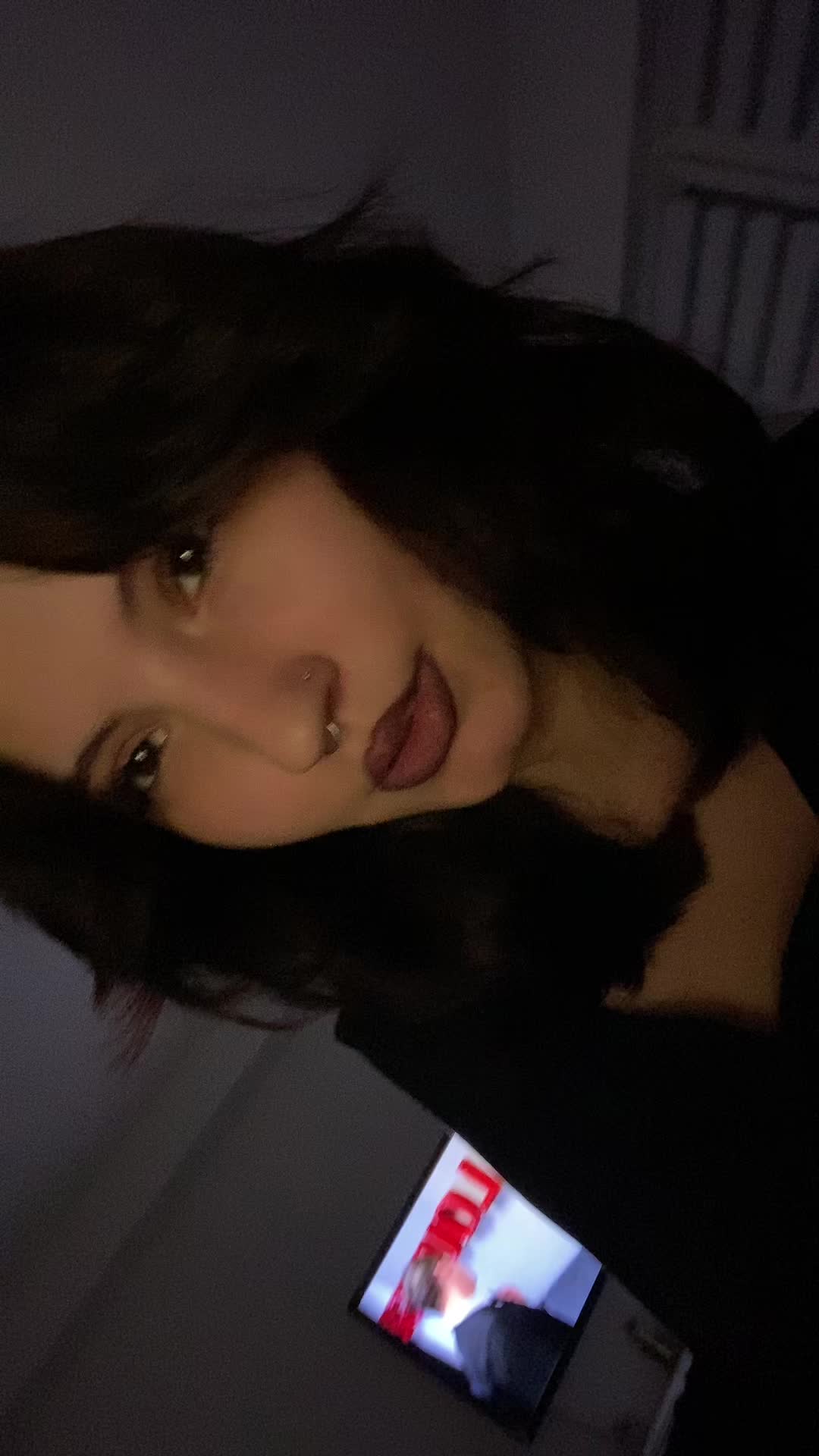 @🖤🦋Vivie🦋🖤