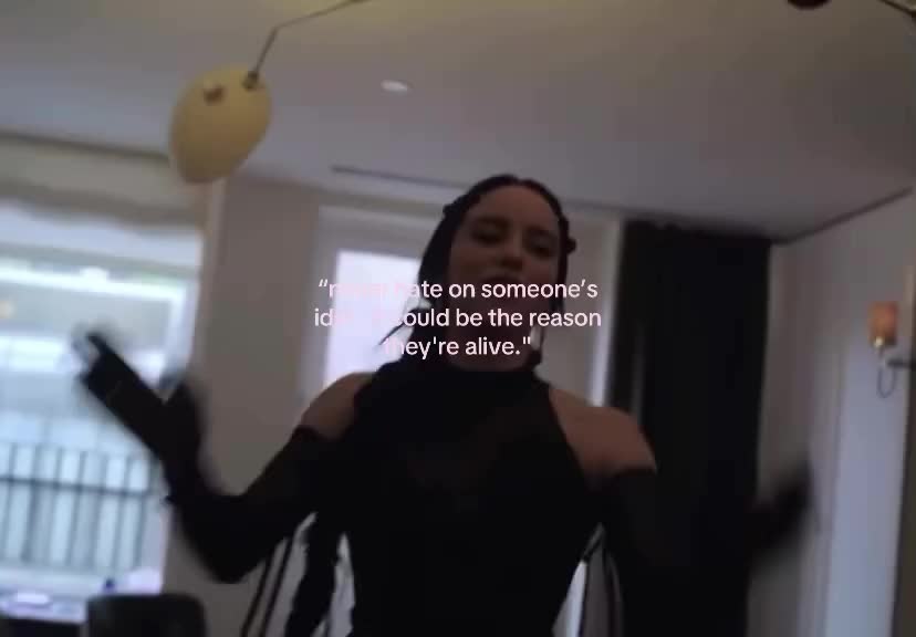 @billieeillishloverr