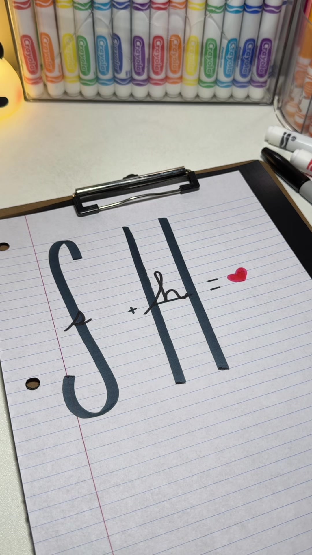 @Ariwritingasmr