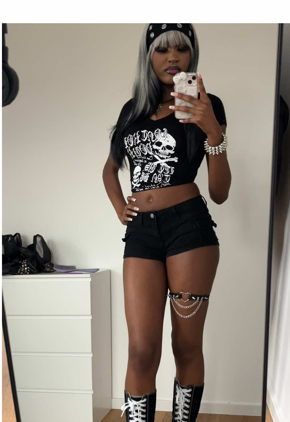 @Gigi 🦇